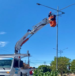 Leia mais sobre o artigo Água Clara ganha modernização da iluminação pública com lâmpadas de LED