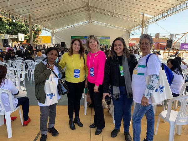 No momento você está vendo Prefeitura de Água Clara leva caravana para participar do ‘Brasil Pra Elas’ que debate empreendedorismo feminino