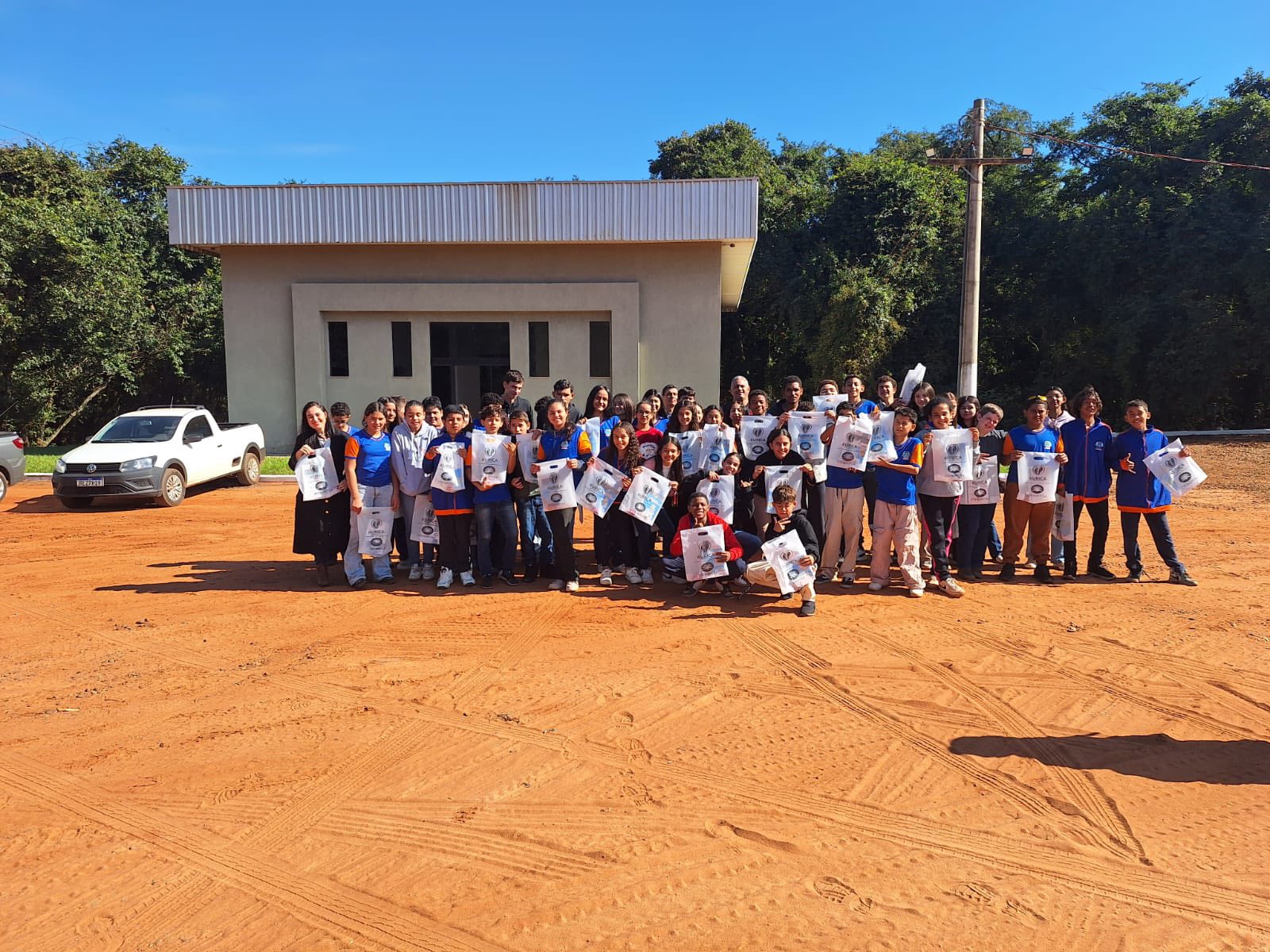 Leia mais sobre o artigo Semana do Meio Ambiente encerra com visita técnica ao Aterro Sanitário Buriti